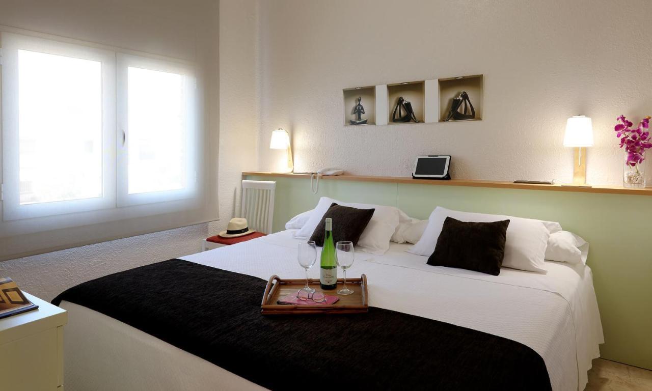 Aparthotel Solifemar Кастельдефельс Экстерьер фото