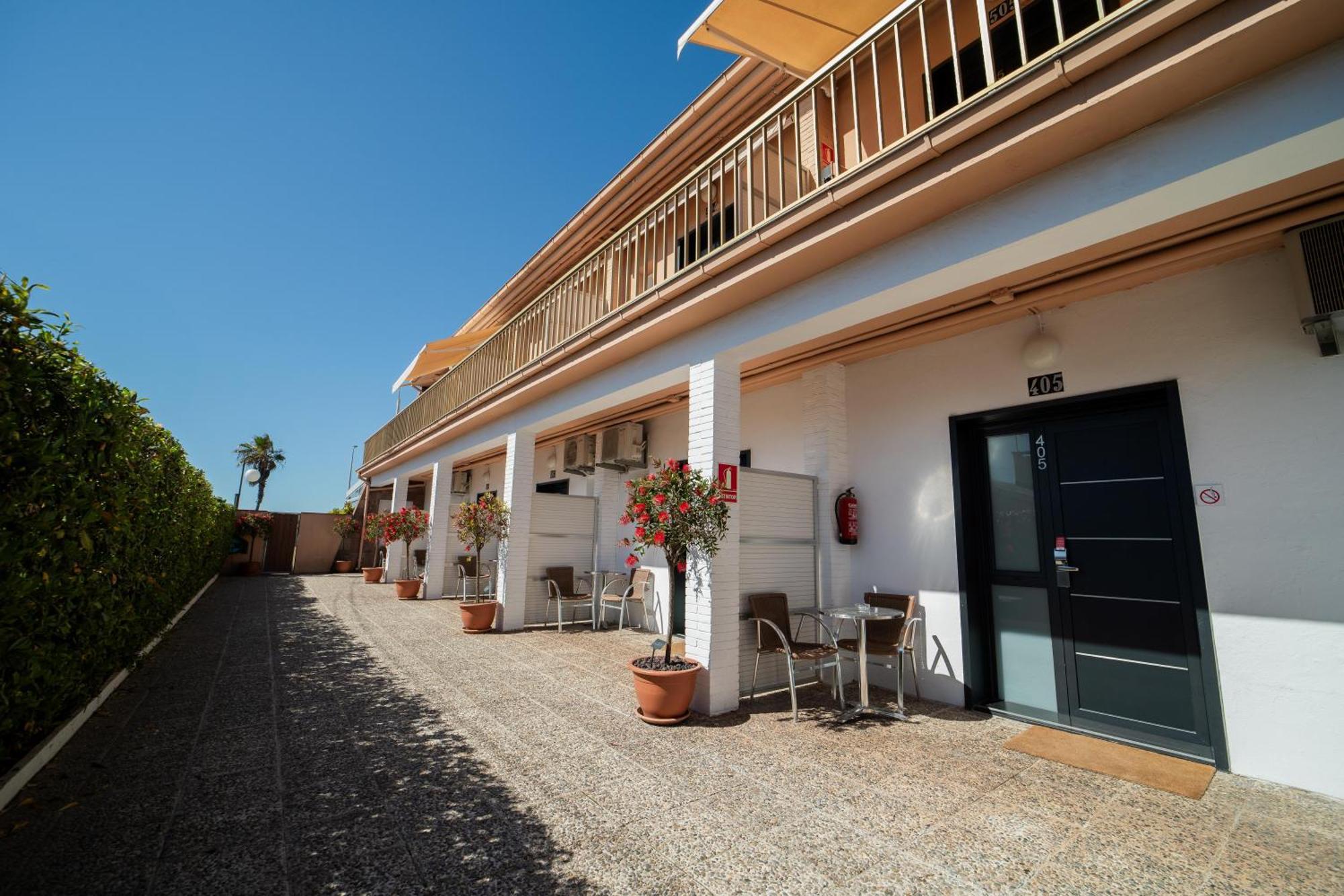 Aparthotel Solifemar Кастельдефельс Экстерьер фото